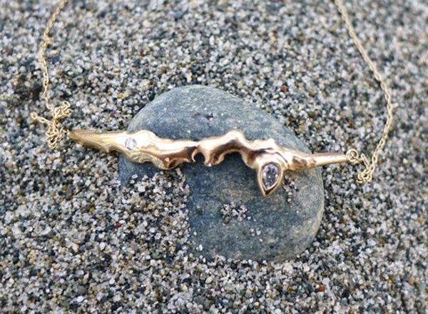 Inundation Gold And Diamond Bracelet