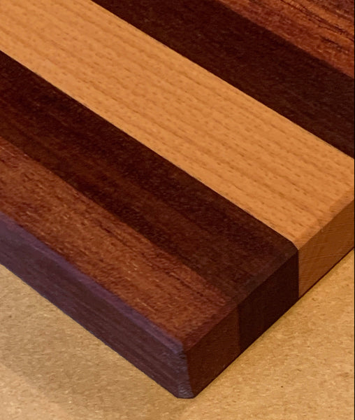 Wooden Cutting Board - 4 Dark Stripes
